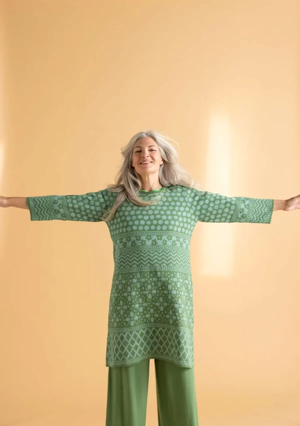 Strickkleid „Inez“ aus Recycling-/Bio-Baumwolle - Image 2